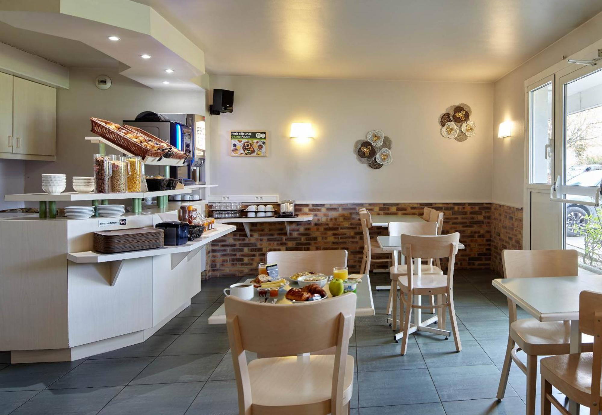B&B Hotel Saclay Zewnętrze zdjęcie