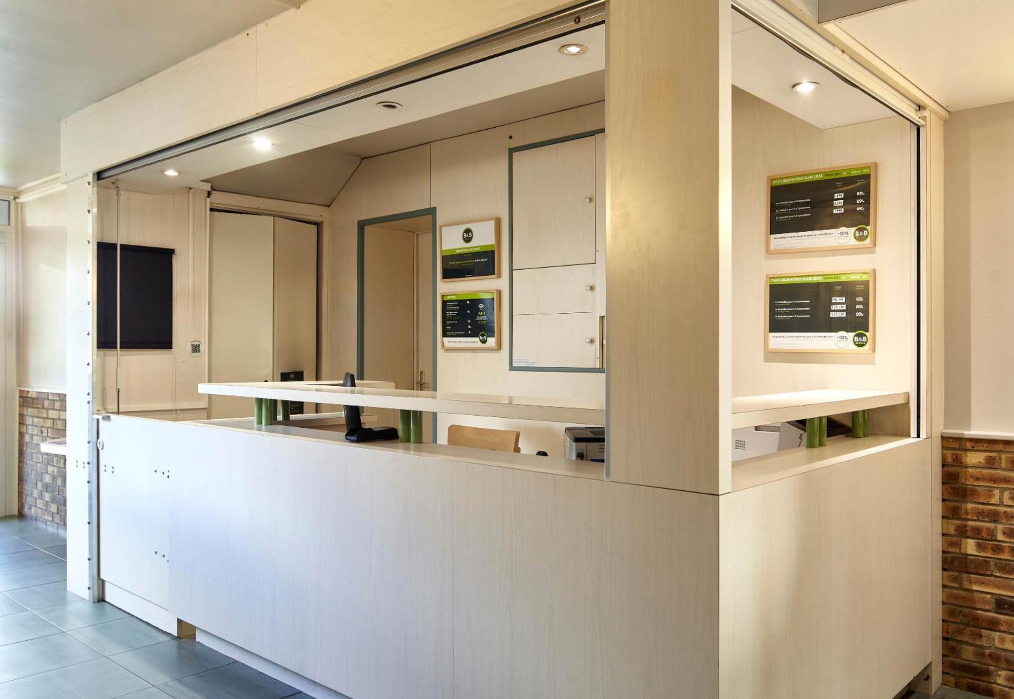 B&B Hotel Saclay Zewnętrze zdjęcie