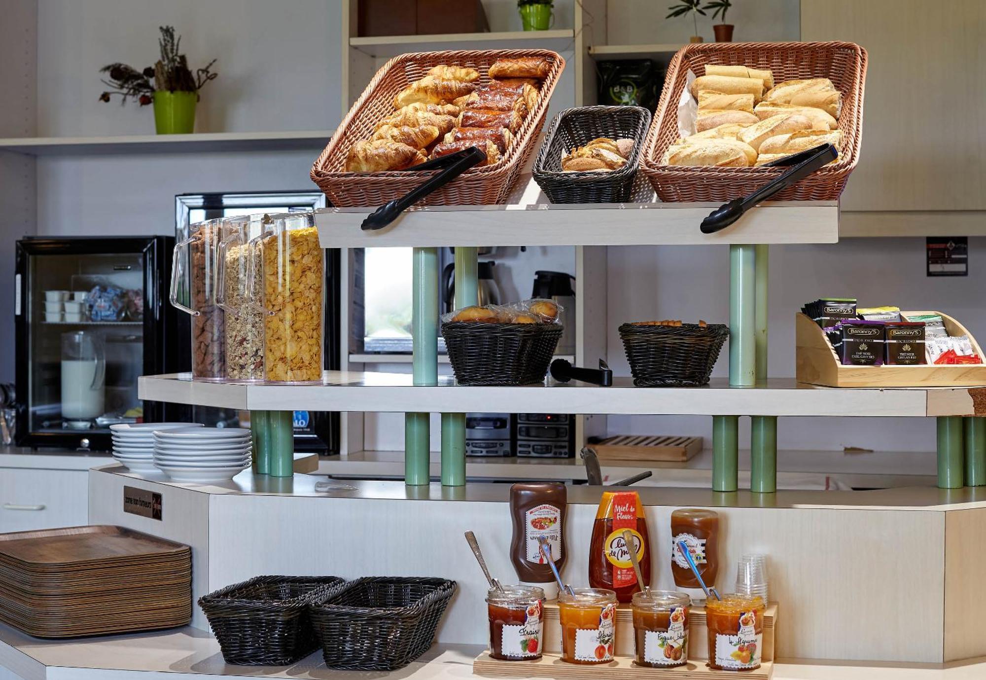 B&B Hotel Saclay Zewnętrze zdjęcie